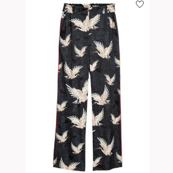 H&M Pants - GUC H&M Crane Floral Print High Waisted Wide Leg Flare Satin Pants Black / US 4